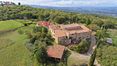 Rolling Hills Italy - Superb townhouse for sale in Val d'Orcia