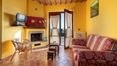 Rolling Hills Italy - Zu verkaufen Bauernhaus in der Nähe von Volterra, Pisa.
