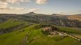 Rolling Hills Italy - Charmantes Bauernhaus im Val d'Orcia