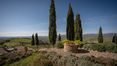Rolling Hills Italy - Incantevole casale in vendita in Val d’Orcia