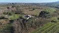 Rolling Hills Italy - Ferme intéressante à rénover à Montepulciano