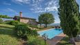 Rolling Hills Italy - Enchanting farmhouse in Val d'Orcia
