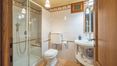 Rolling Hills Italy - Splendido casale con piscina in vendita a Loro Ciuffenna.