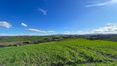 Rolling Hills Italy - Interesting property for sale in Montalcino