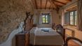 Rolling Hills Italy - Beautiful farmhouse with pool and guest house in Asciano.