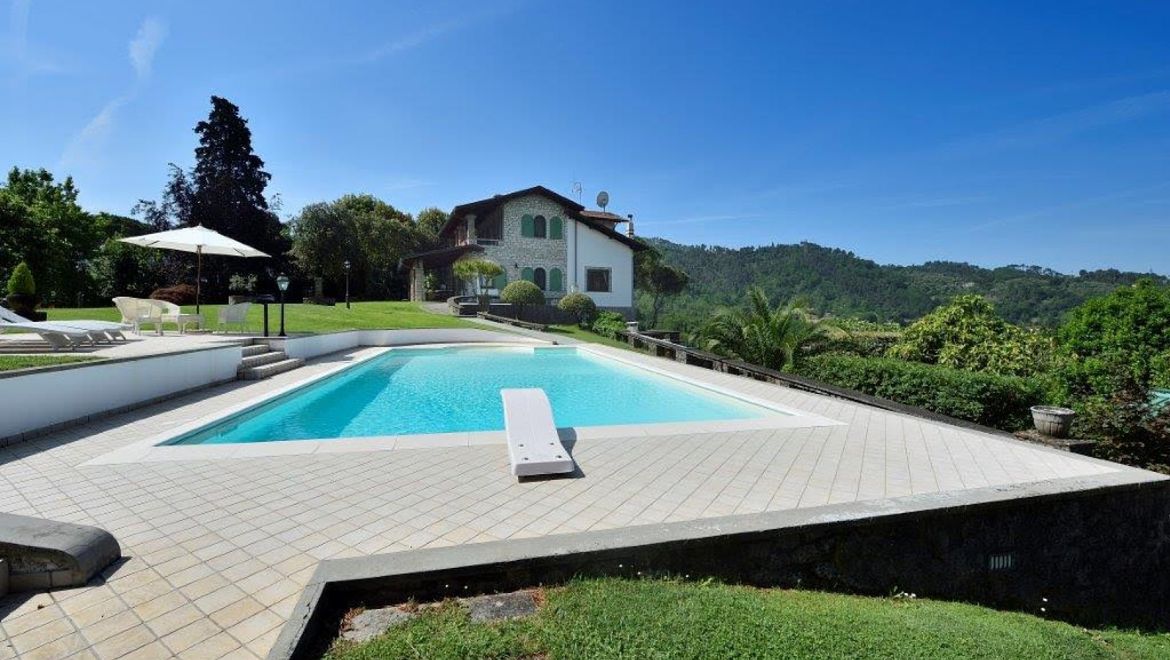 Rolling Hills Italy - Lovely Villa a few minutes from the sea in Camaiore, Tuscany