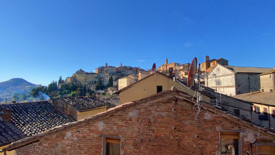 Rolling Hills Italy - Charming apartment in the historic center of Montepulciano.