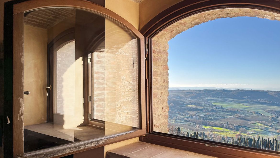 Rolling Hills Italy - Beautiful flat in the historic centre of Montepulciano.