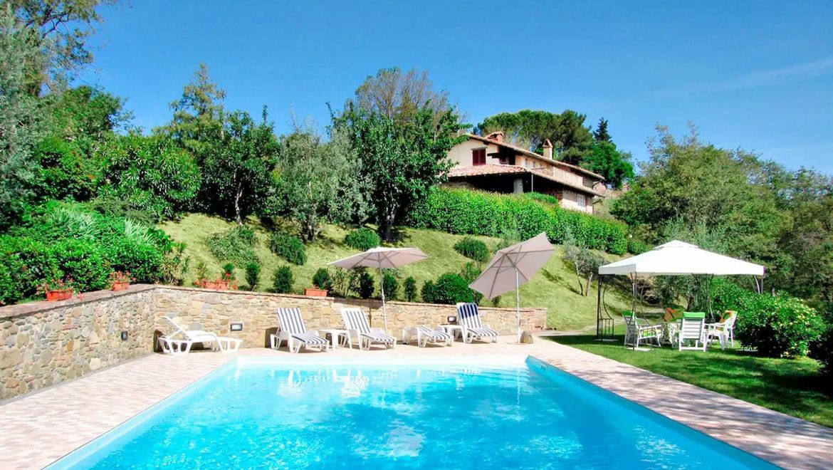 Rolling Hills Italy - Vendesi splendida proprietà a Monte San Savino, Arezzo.