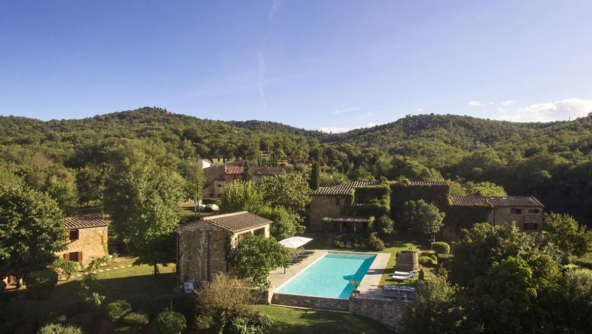 Rolling Hills Italy - Vendesi  meravigliosa villa con piscina a Bucine, Arezzo.