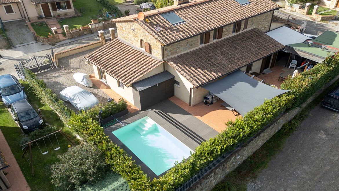 Rolling Hills Italy - Affascinante porzione di villa bifamiliare a Buonconvento