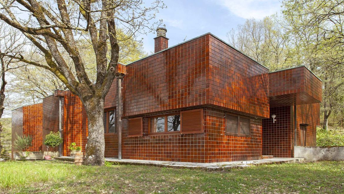 Rolling Hills Italy - Vendesi villa con architettura di design ad Arezzo.