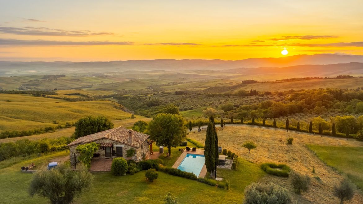 Rolling Hills Italy - Incantevole casale in Val d’Orcia