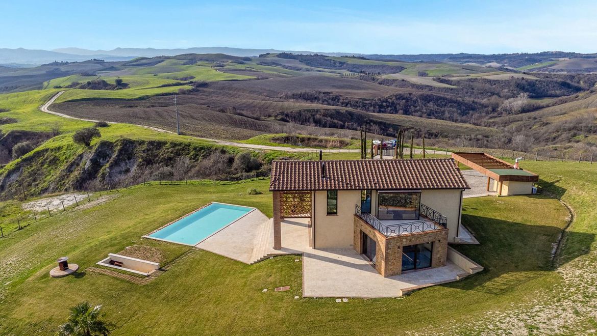 Rolling Hills Italy - Splendida Villa con piscina a sfioro e vista a Montaione.