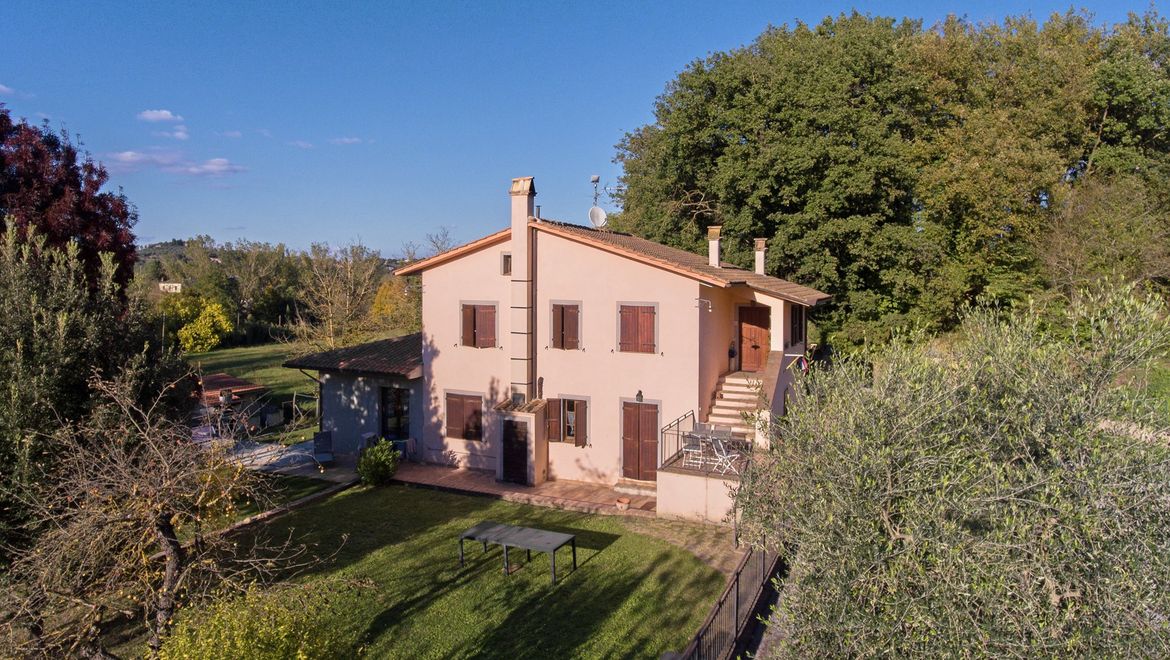 Rolling Hills Italy - Splendida villa ristrutturata a Sarteano